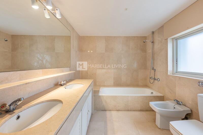 2 slaapkamer Appartement Te koop