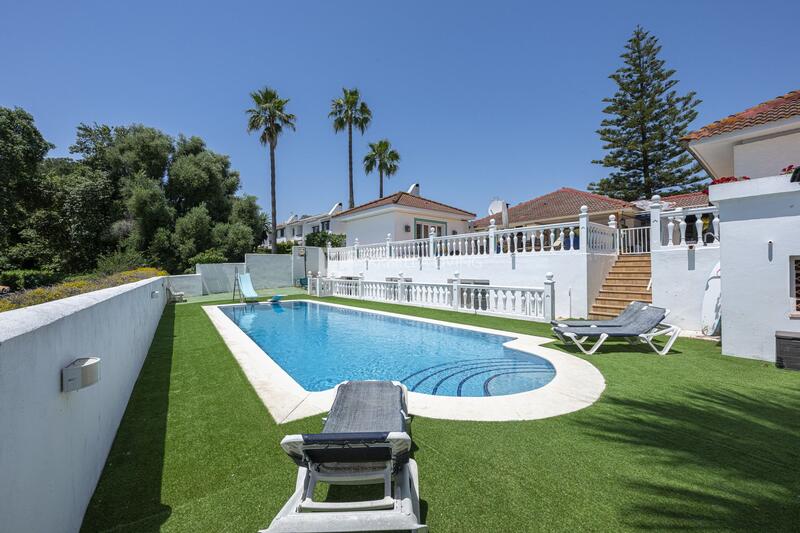 7 chambre Villa à vendre