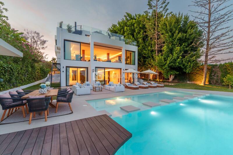 6 Cuarto Villa en venta