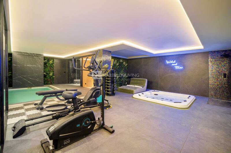 6 Cuarto Villa en venta