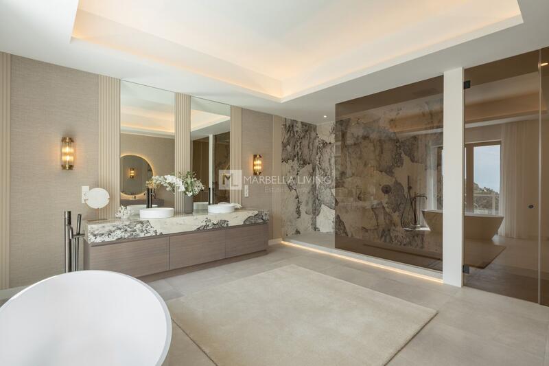 5 bedroom Villa for sale
