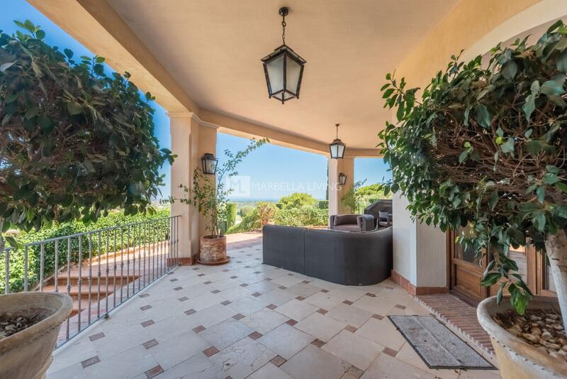 5 bedroom Villa for sale