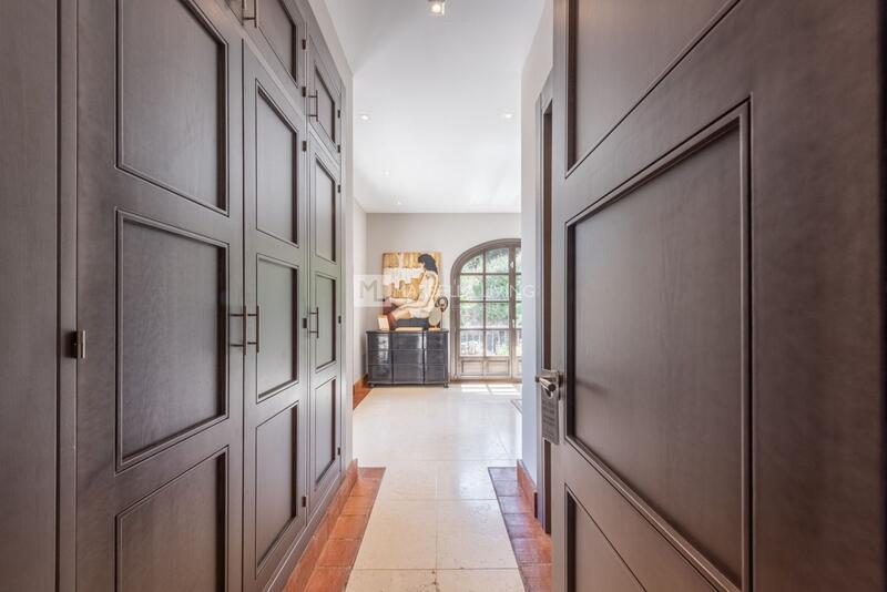 5 bedroom Villa for sale