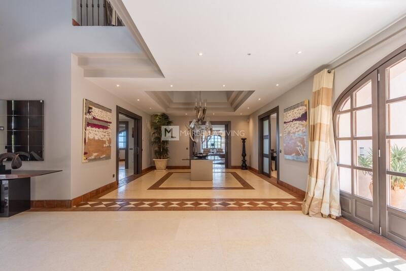 5 bedroom Villa for sale
