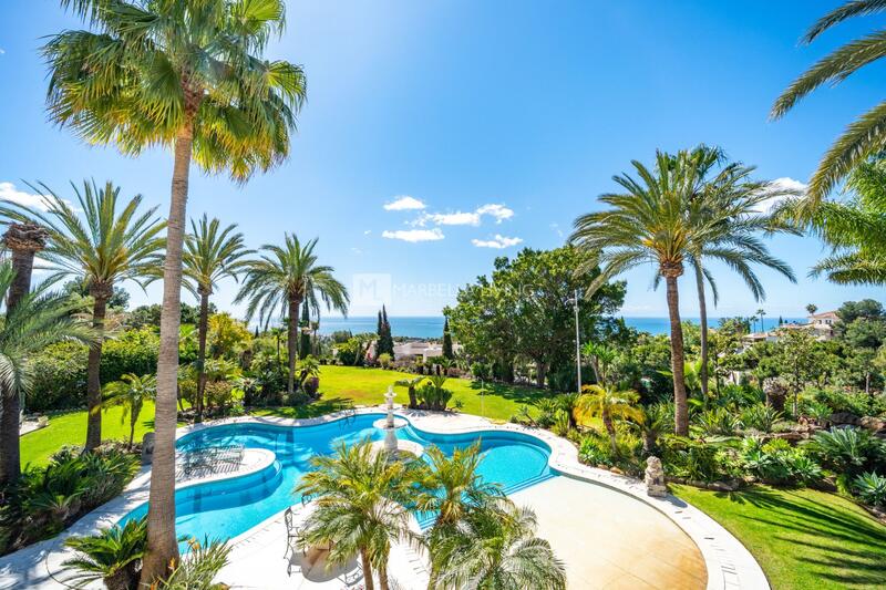 14 bedroom Villa for sale