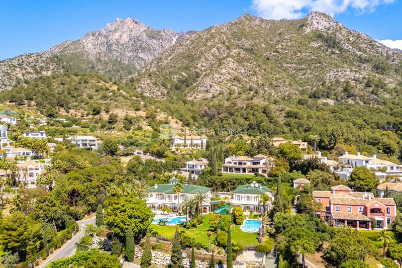14 bedroom Villa for sale