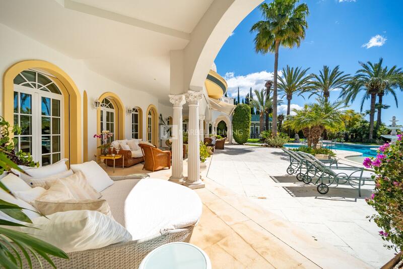 14 bedroom Villa for sale
