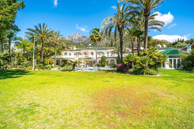 14 bedroom Villa for sale