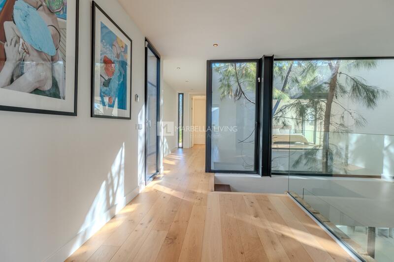 5 bedroom Villa for sale