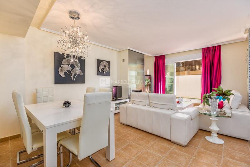 5 bedroom Country House for sale