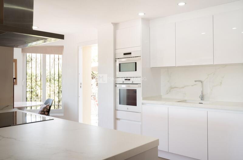 4 Cuarto Villa en venta