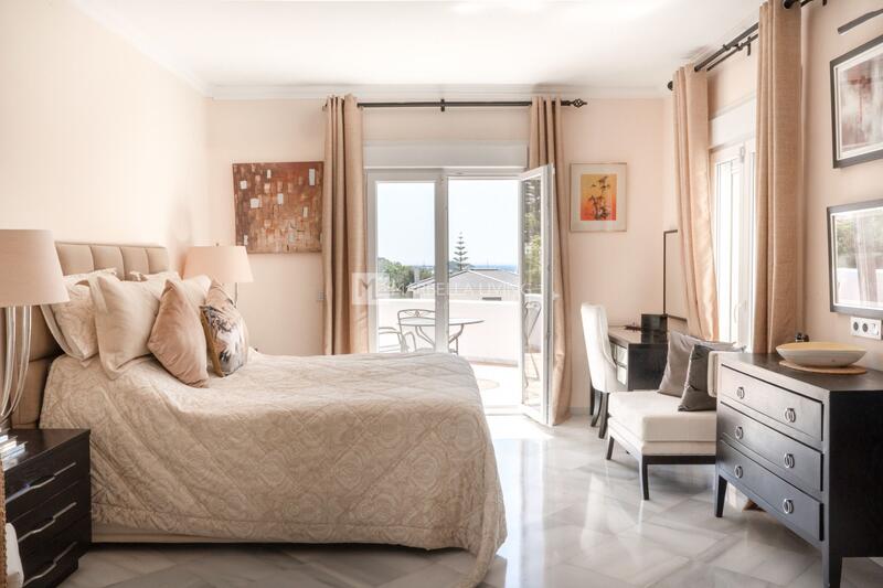 4 Cuarto Villa en venta