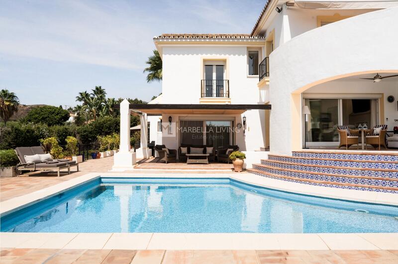 4 Cuarto Villa en venta