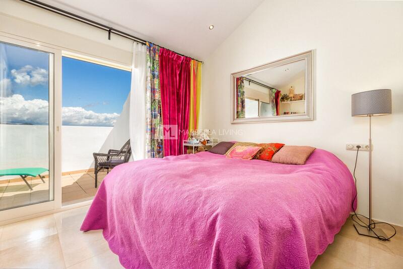 3 bedroom Townhouse for sale