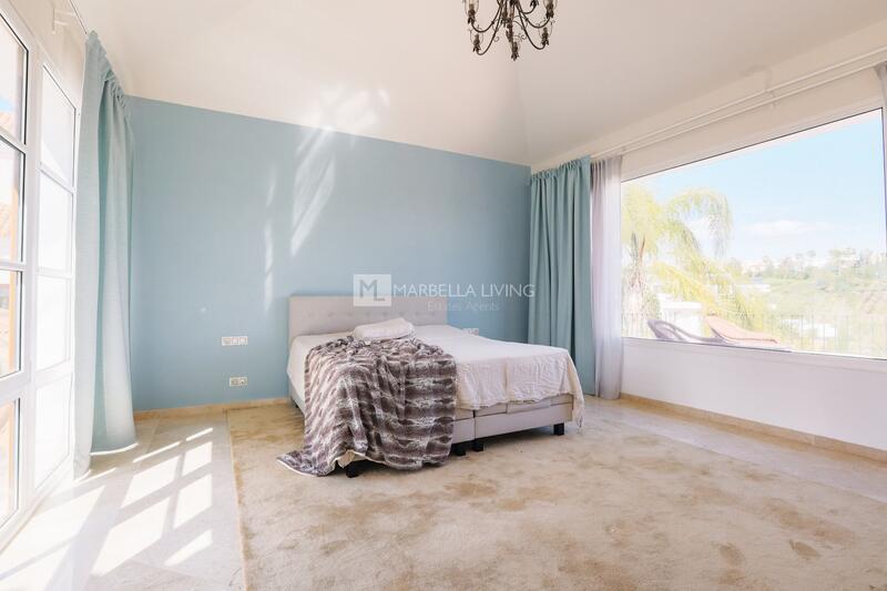 5 bedroom Villa for sale