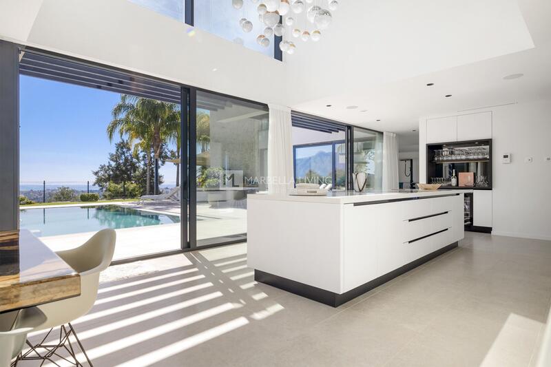 5 bedroom Villa for sale