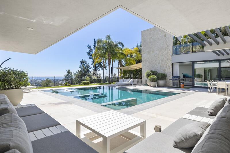 5 bedroom Villa for sale