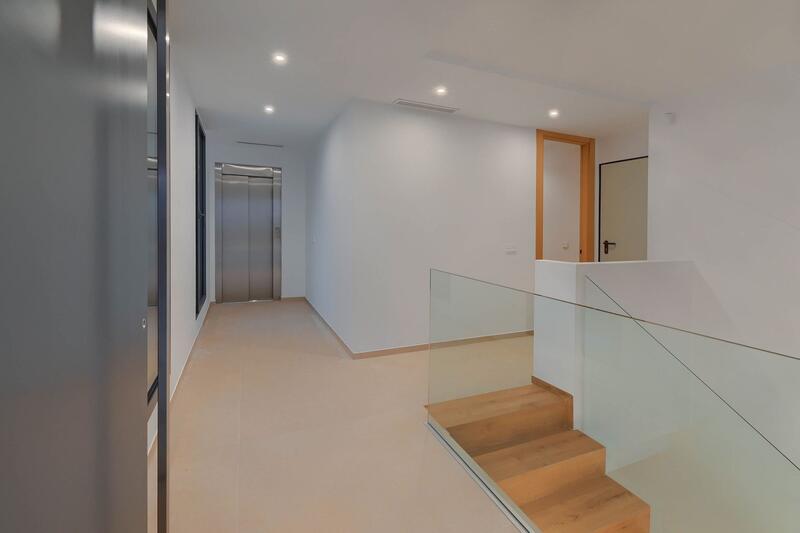 4 Cuarto Villa en venta