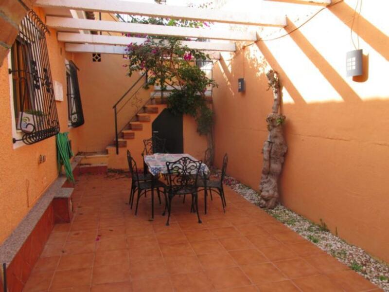 2 Cuarto Villa en venta