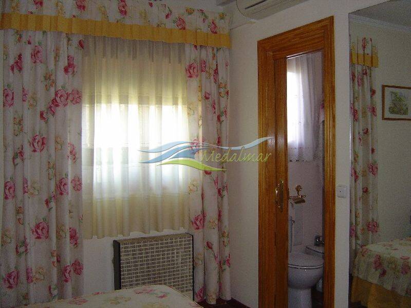 4 Cuarto Villa en venta