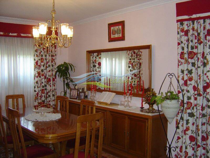 4 Cuarto Villa en venta