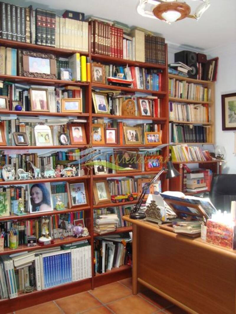 4 Cuarto Villa en venta