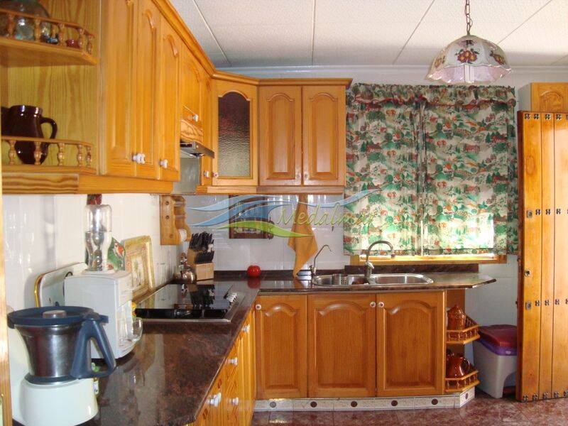 4 Cuarto Villa en venta