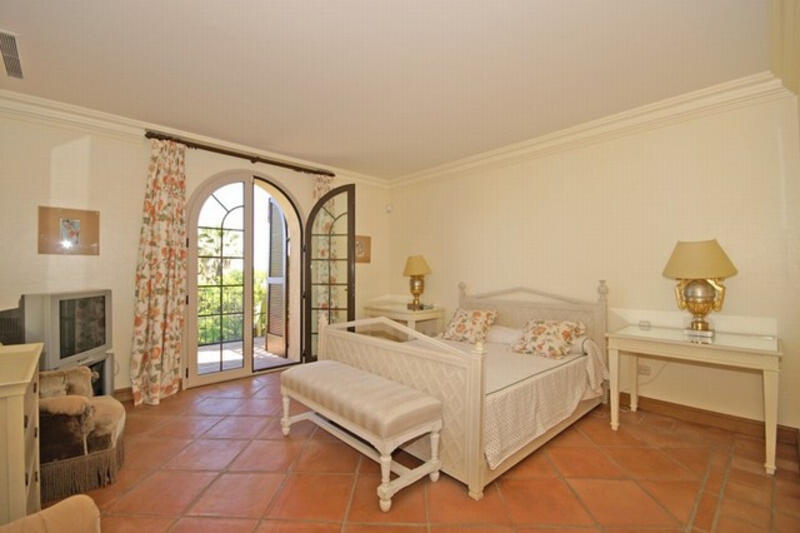 8 chambre Villa à vendre