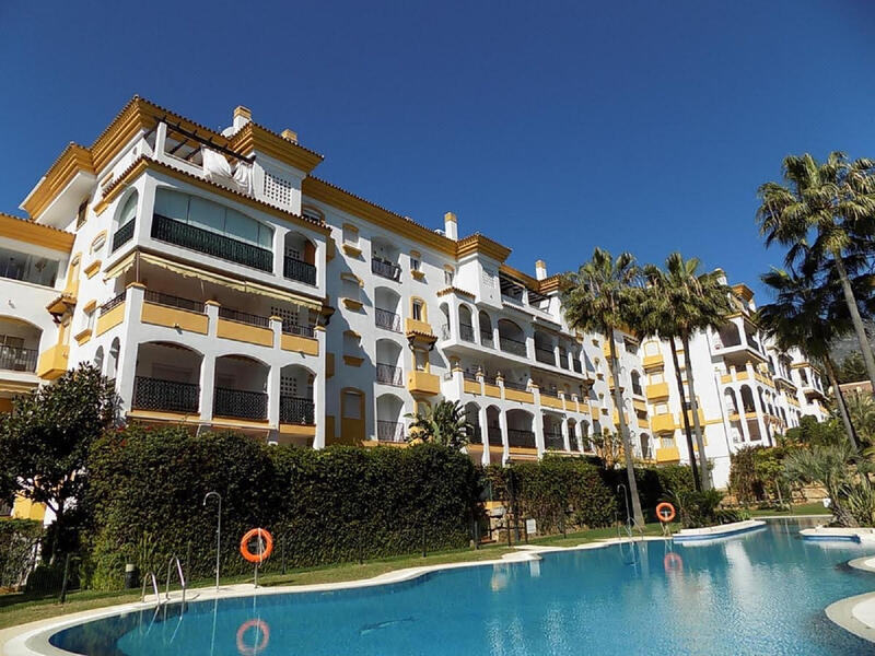 2 bedroom Apartment for Short Term Rent