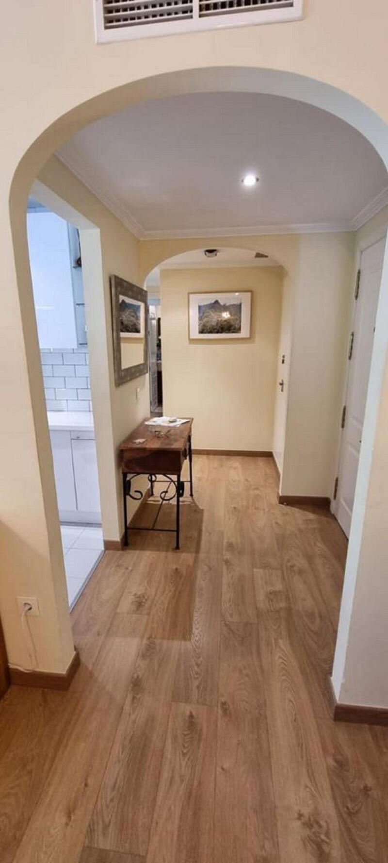 2 bedroom Apartment for Short Term Rent