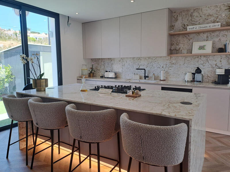 4 bedroom Villa for Short Term Rent