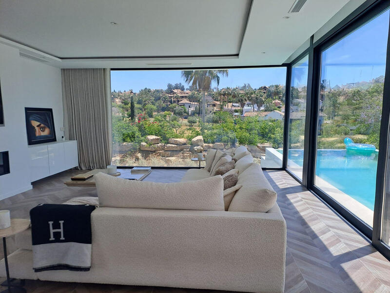 4 bedroom Villa for Short Term Rent