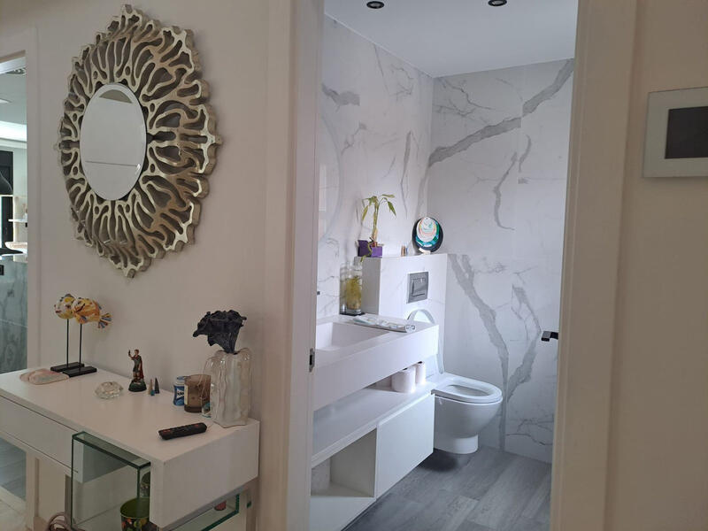4 Schlafzimmer Villa für Kurzzeitmiete