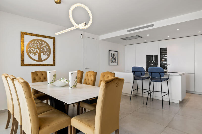 7 chambre Appartement à vendre