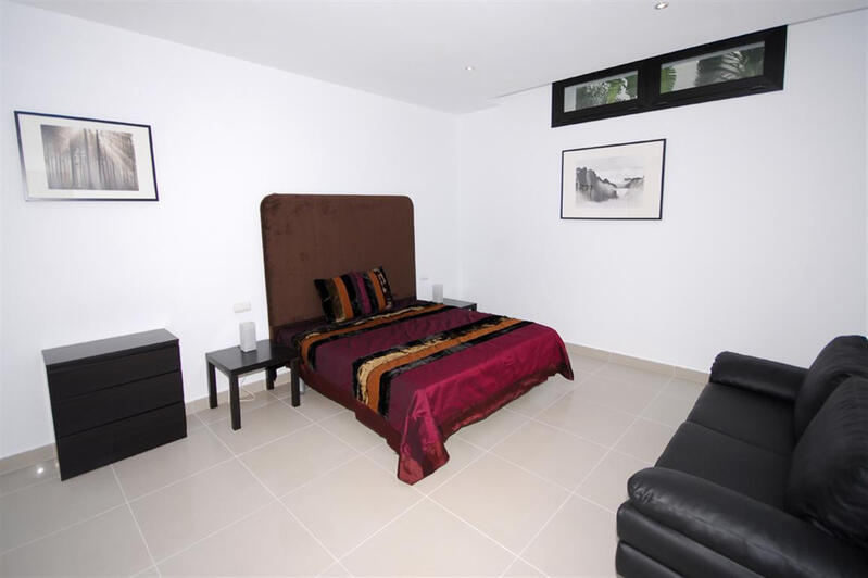 6 chambre Villa à louer à court terme