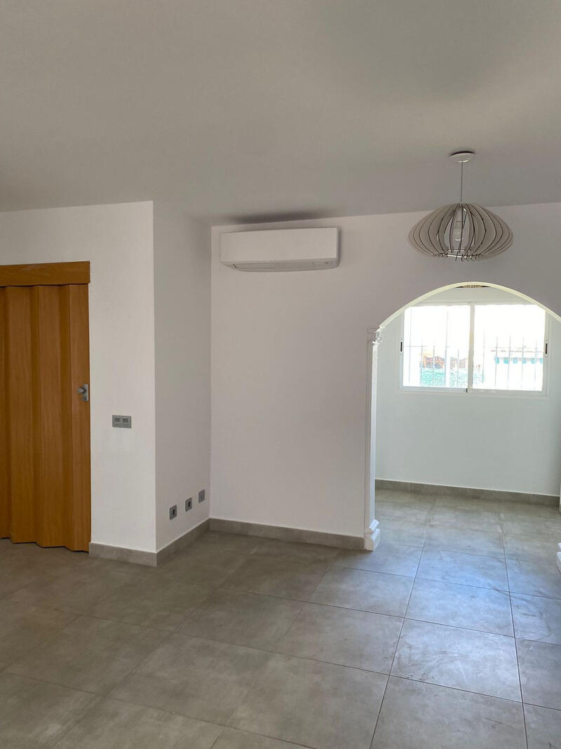 3 chambre Duplex à louer à long terme