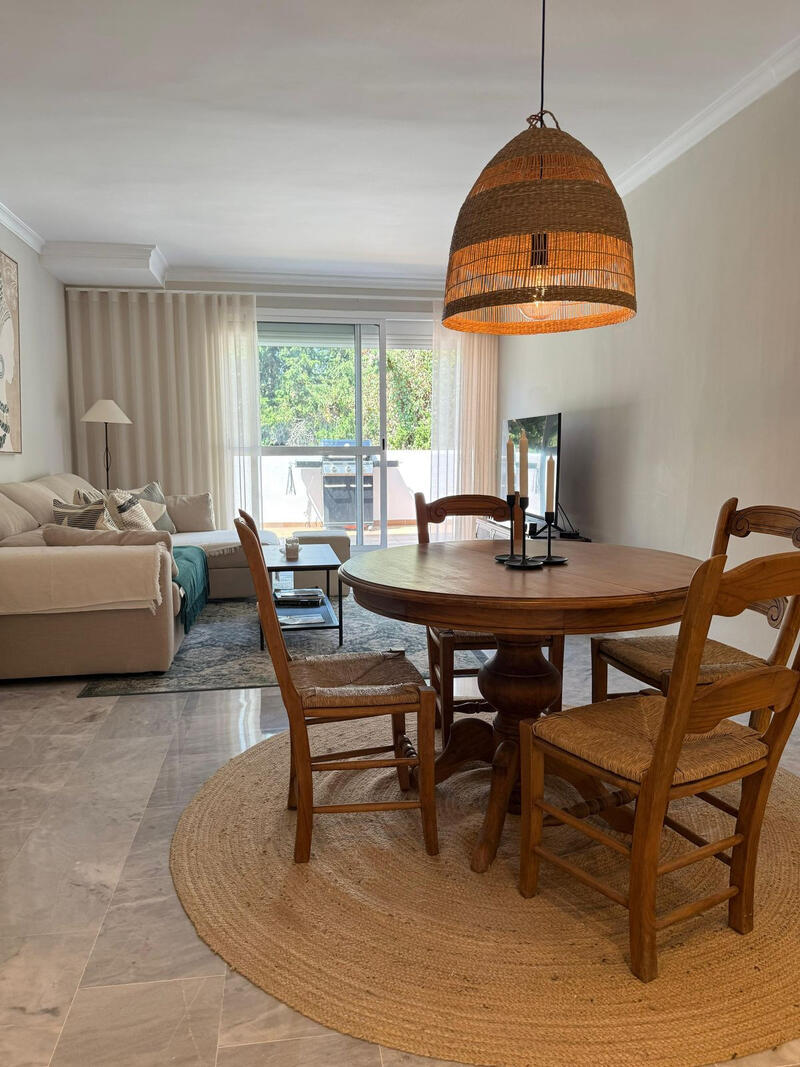 2 Schlafzimmer Appartement für Kurzzeitmiete
