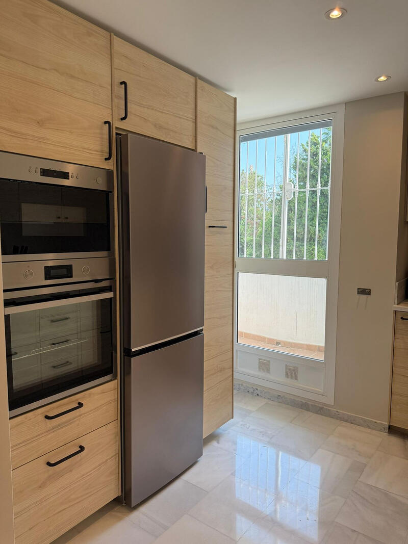 2 Schlafzimmer Appartement für Kurzzeitmiete