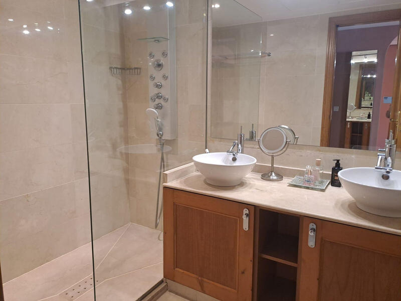 2 chambre Appartement à vendre