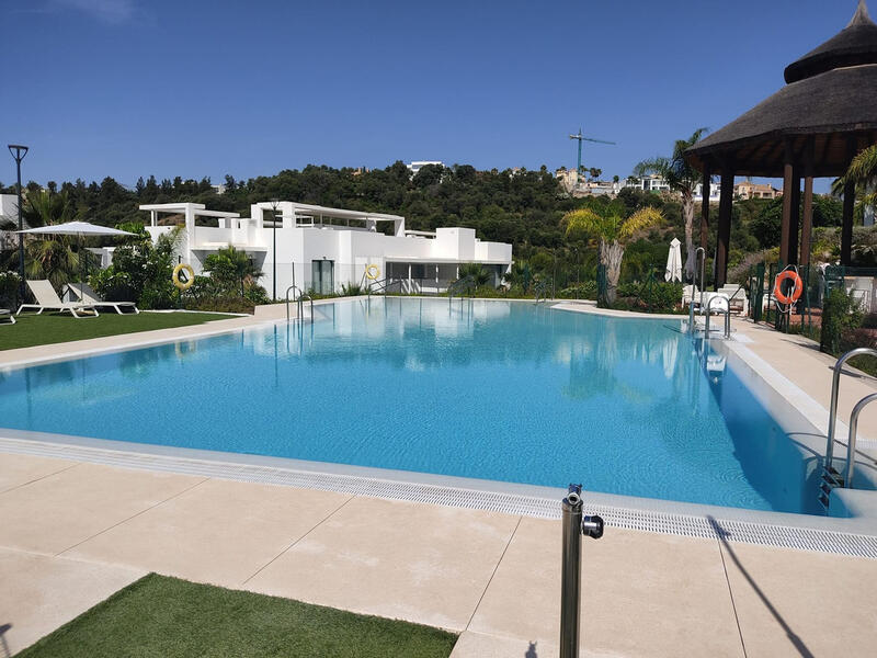 Appartement à louer à long terme dans Benahavis, Málaga