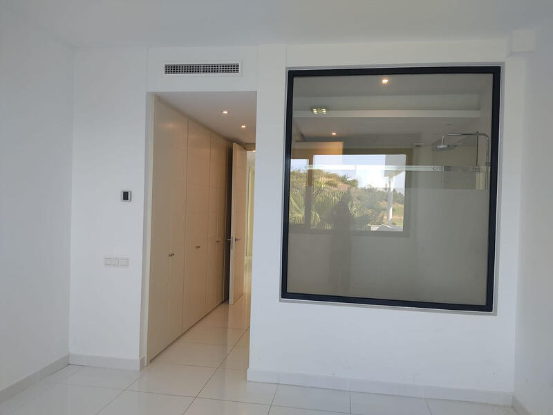 3 chambre Appartement à louer à long terme
