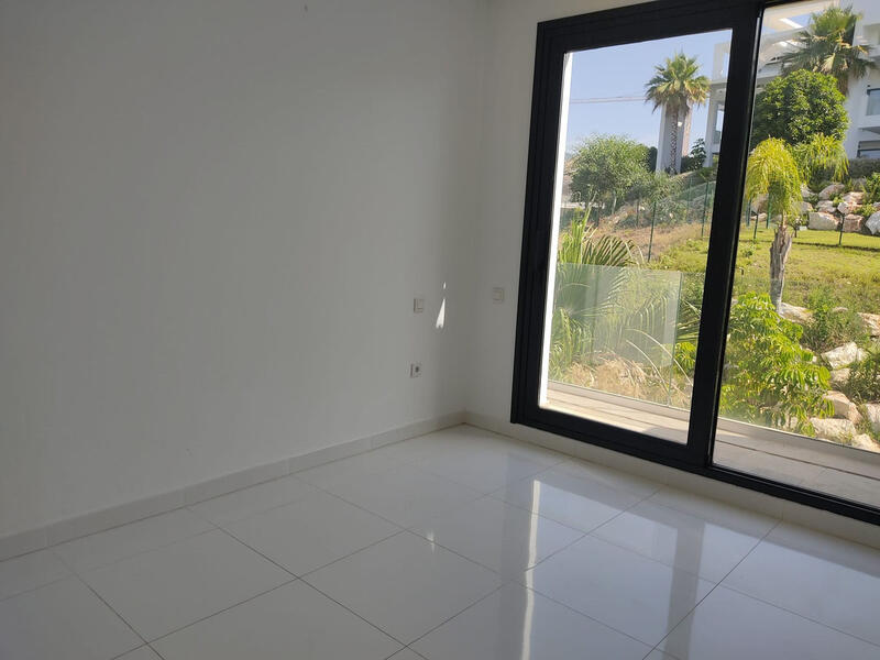 3 chambre Appartement à louer à long terme