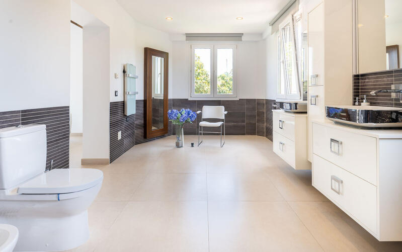 8 sovrum Villa för långsiktig hyra