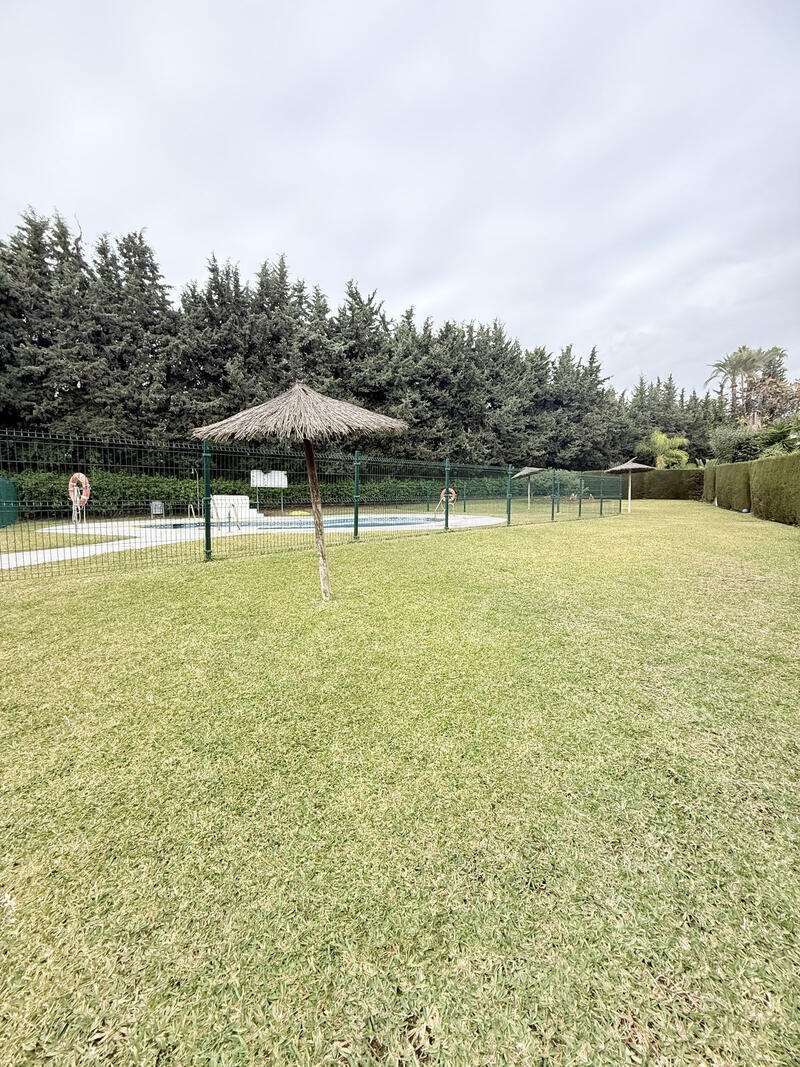 2 bedroom Apartment for Short Term Rent