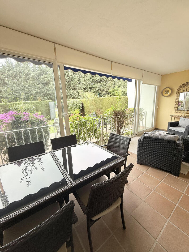 2 bedroom Apartment for Short Term Rent