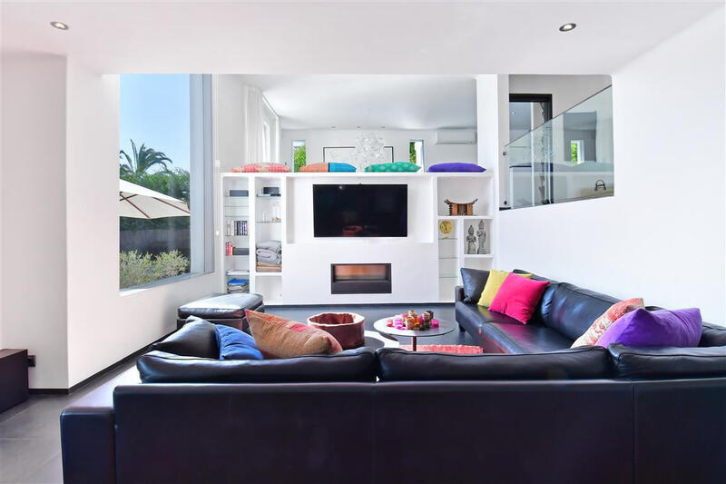 5 bedroom Villa for Short Term Rent