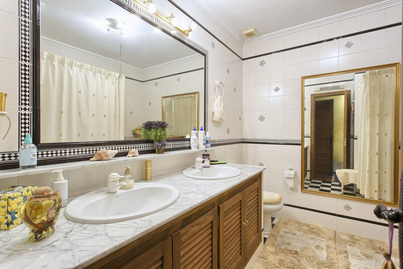 3 спальная комната дуплекс продается