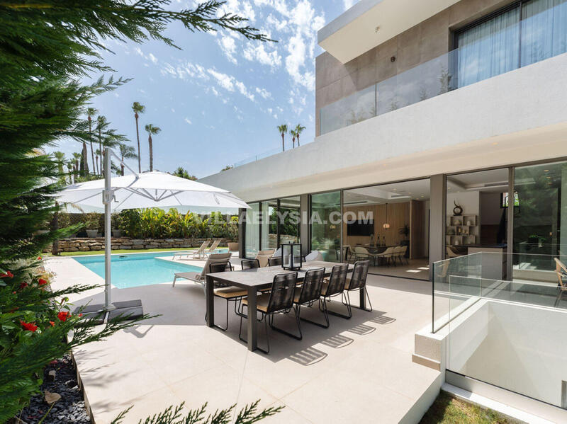 4 bedroom Villa for sale