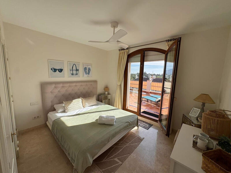 4 bedroom Duplex for Short Term Rent