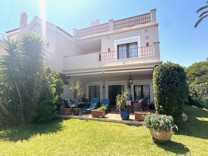 4 bedroom Duplex for Short Term Rent